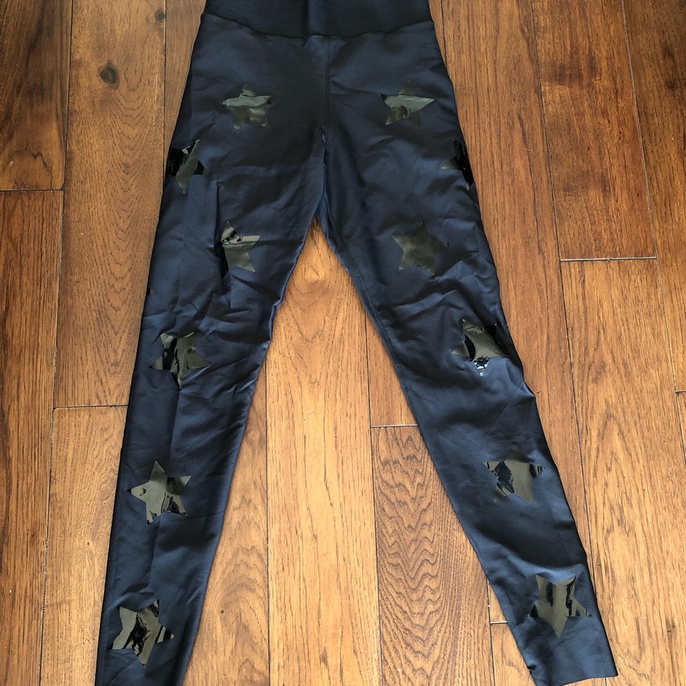 Ultracor black leggings large